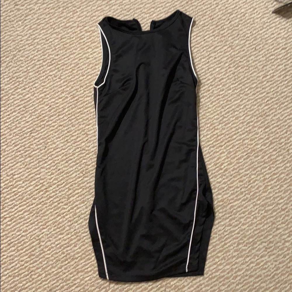 Thigh slit bodycon dress